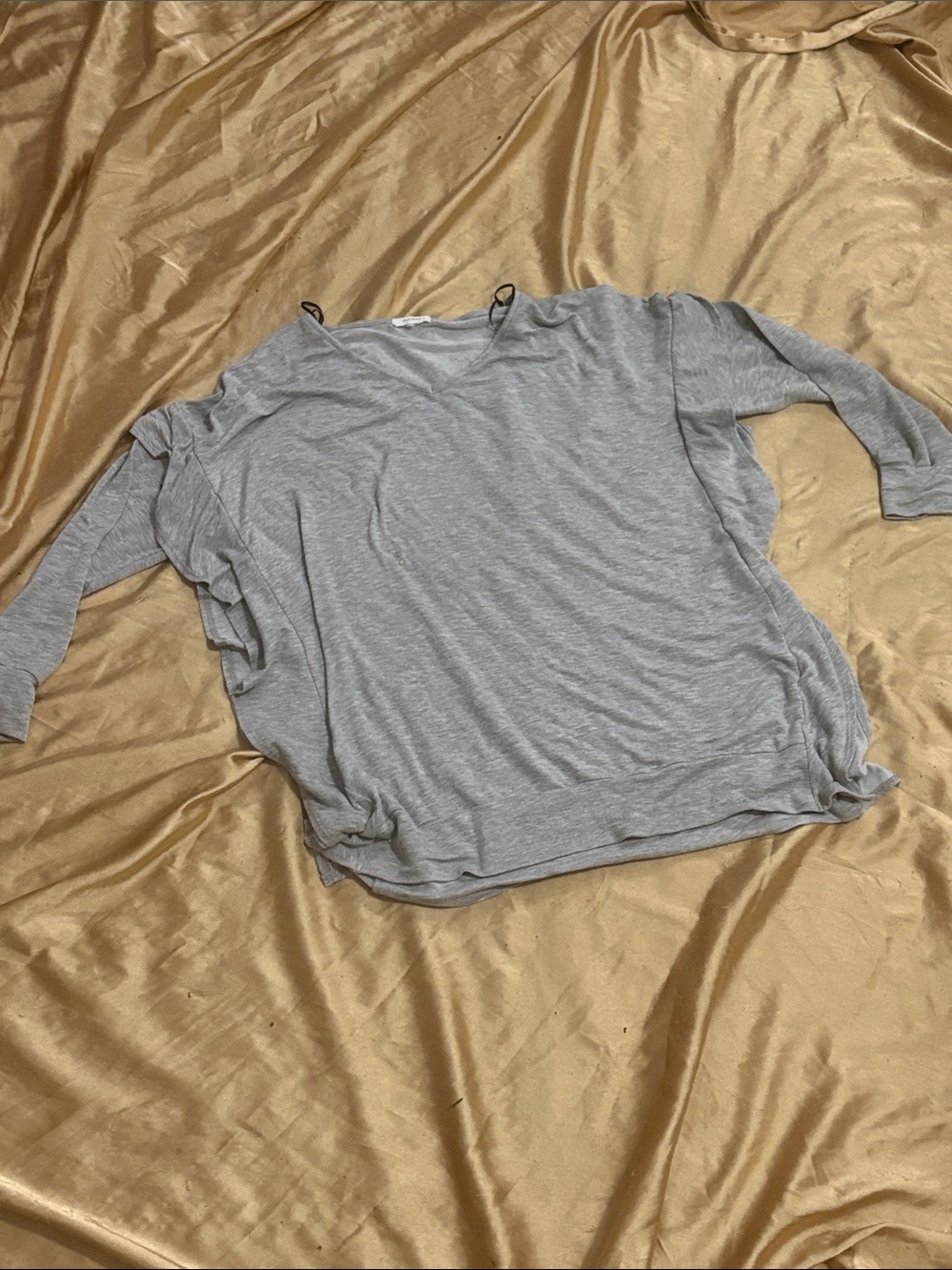 Light Gray Women's Long Sleeve Relaxed Top